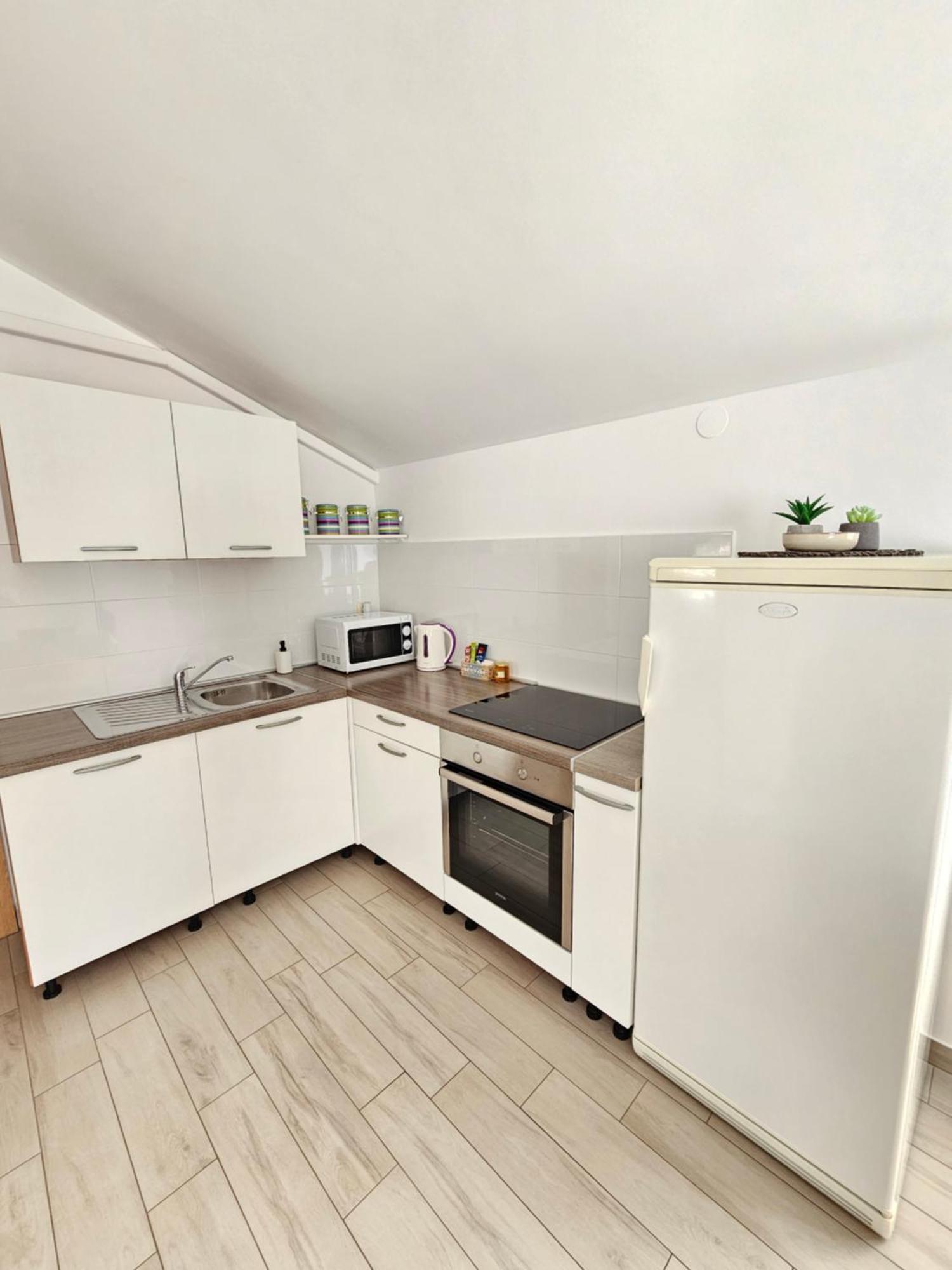 Apartment Vip Pirovac Εξωτερικό φωτογραφία